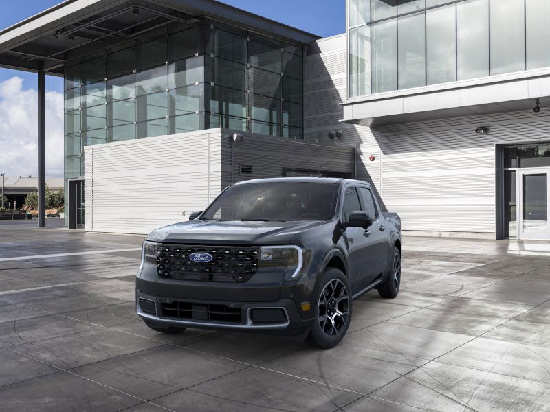 2025 Ford Maverick Lariat photo 2
