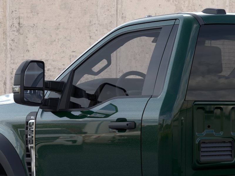 2025 Ford F-550 Super Duty Chassis Cab XL - Photo 20