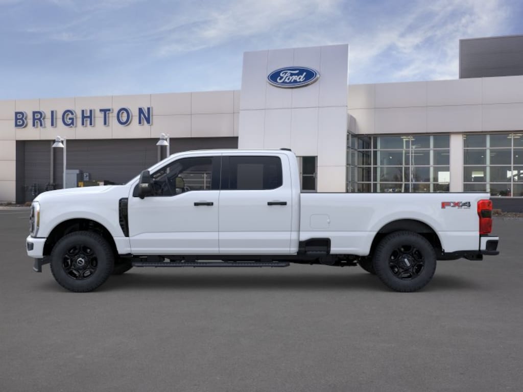 New 2026 Ford F-350SD XL Truck Crew Cab