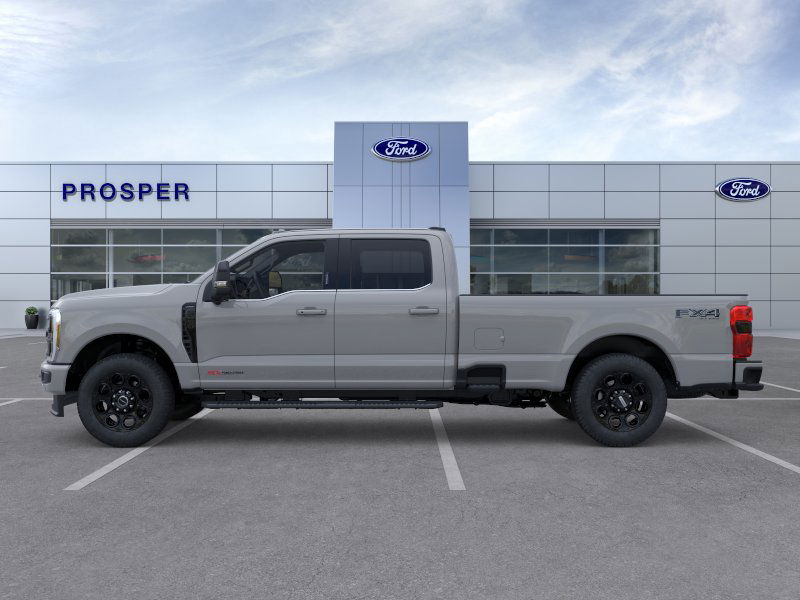 2026 Ford F-350 Lariat photo 3