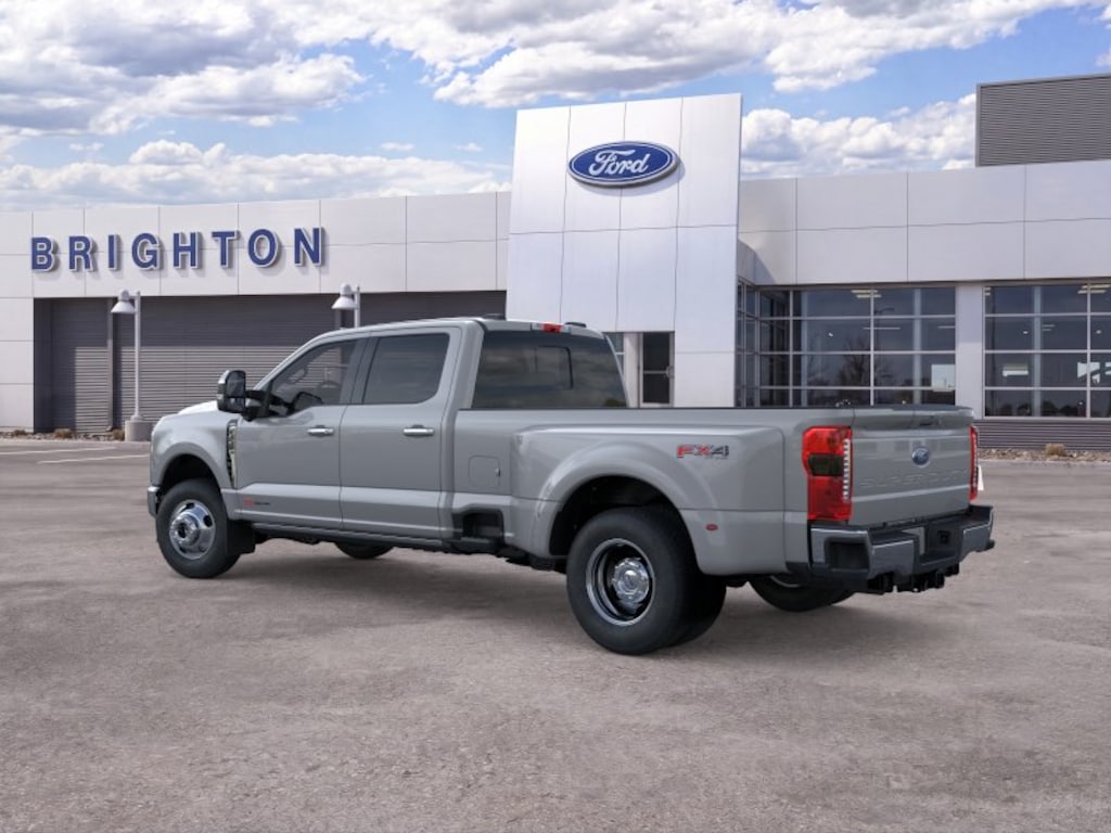 New 2026 Ford F-350SD Lariat Truck Crew Cab