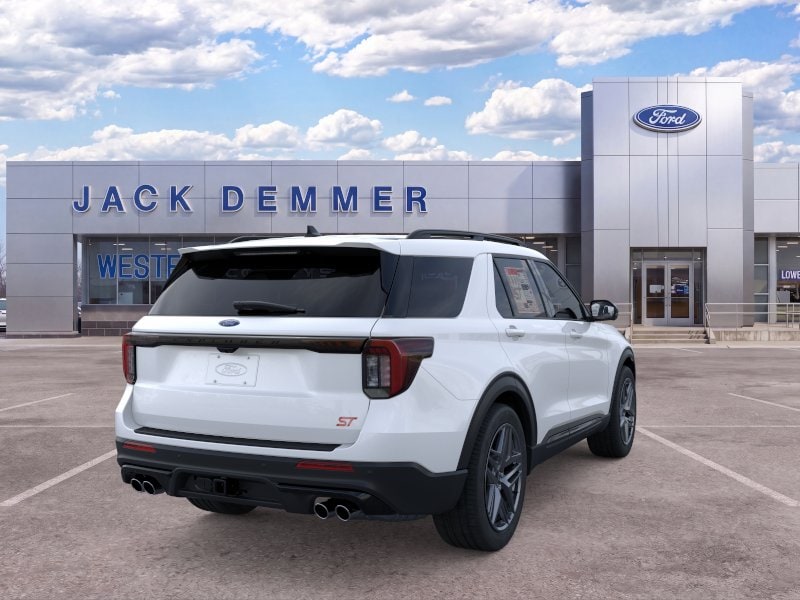 2026 Ford Explorer ST - Photo 8