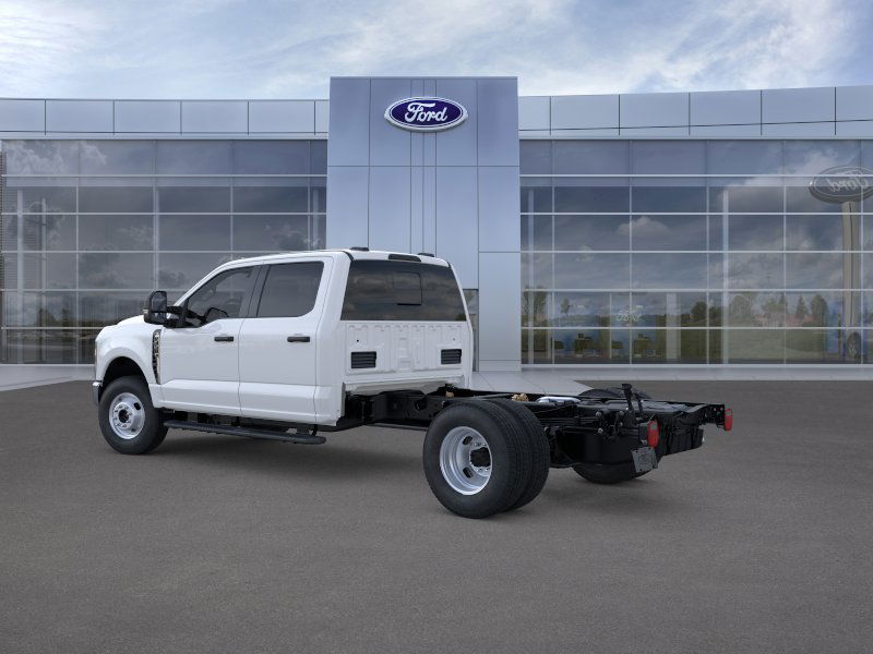 2026 Ford F-350 XL photo 4
