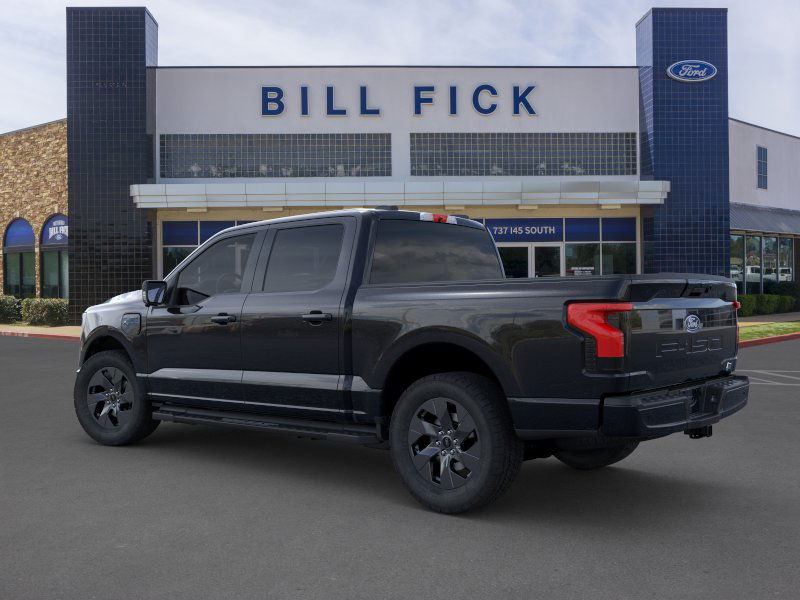 2025 Ford F-150 Lightning photo 4