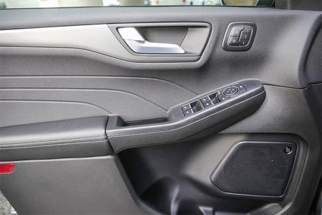 Thumbnail: 2024 Ford Escape - 44