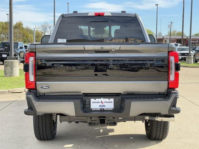 2026 Ford F-250 Super Duty Platinum - Photo 36