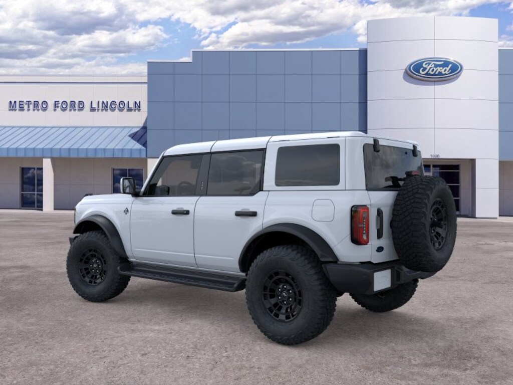 New 2026 Ford Bronco Outer Banks Sport Utility