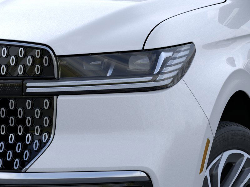 Thumbnail: 2026 Lincoln Navigator L - 42