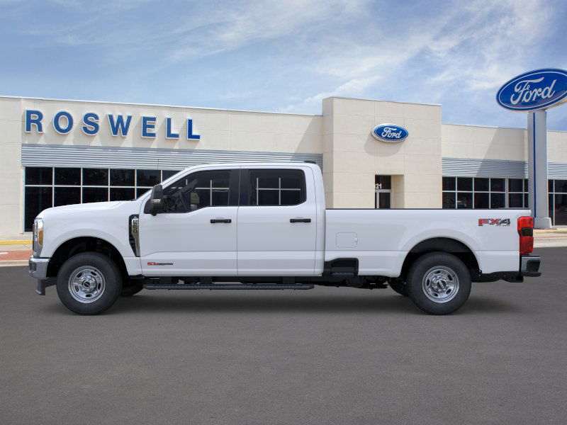 2025 Ford F-250 photo 3