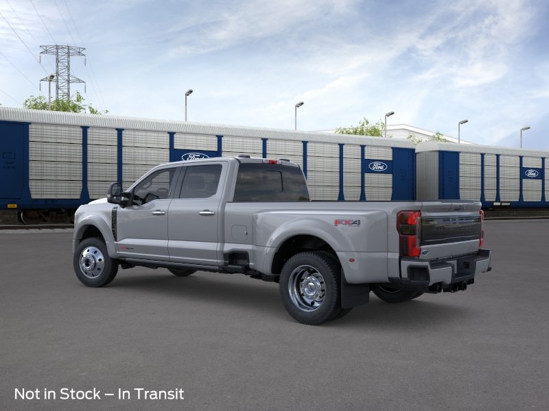 Super Duty F-450&reg; Platinum&reg;
