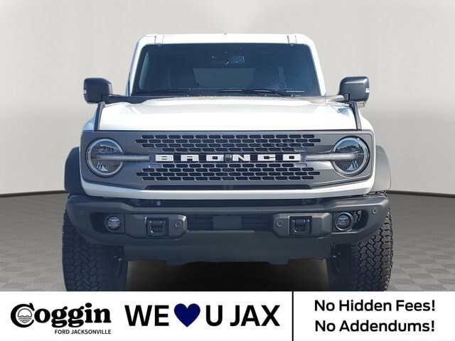 2025 Ford Bronco Badlands photo 7