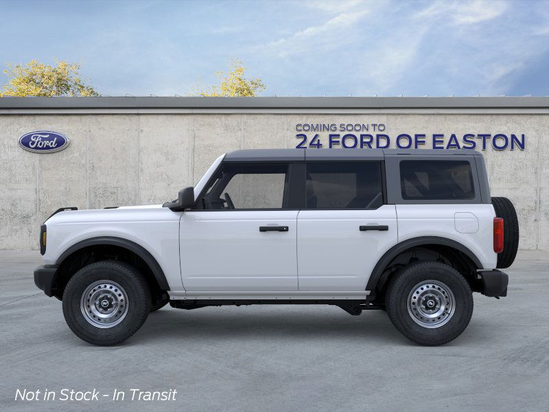 2025 Ford Bronco Base photo 3