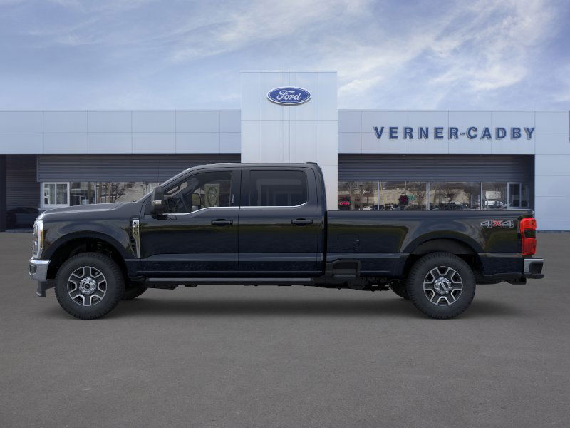 2026 Ford F-350 Lariat photo 2
