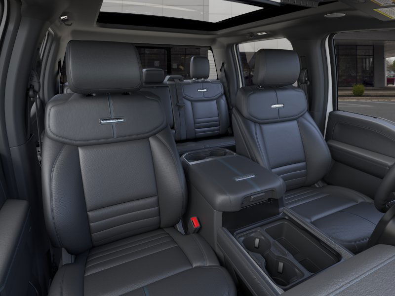 2025 Ford F-250 Super Duty Platinum - Photo 25