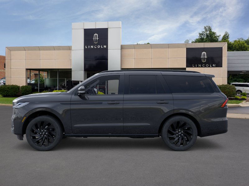 2025 Lincoln Navigator Reserve photo 4