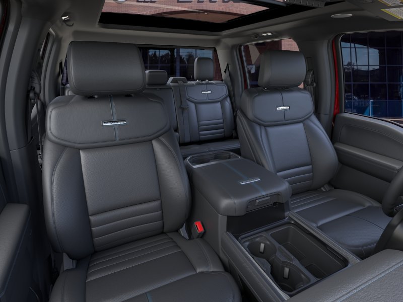 2026 Ford F-350 Super Duty Platinum - Photo 10