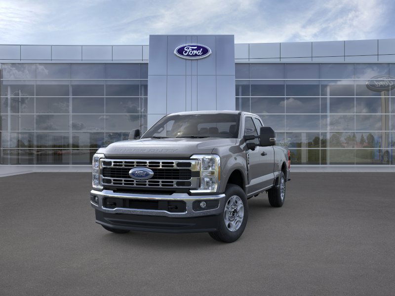 2026 Ford F-350 XLT photo 2