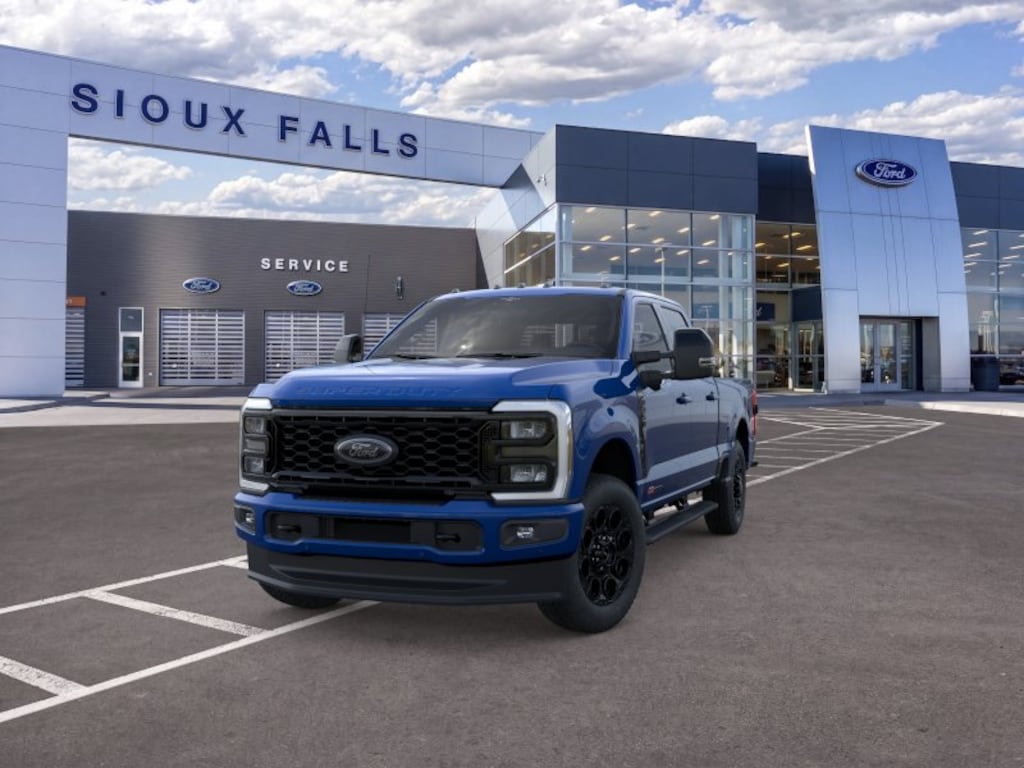 New 2026 Ford F-350 Lariat Truck Crew Cab