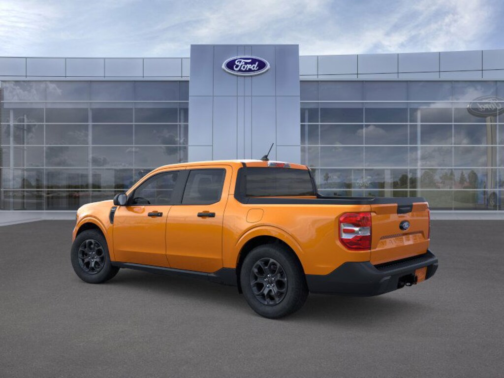 New 2026 Ford Maverick XLT TRUCK