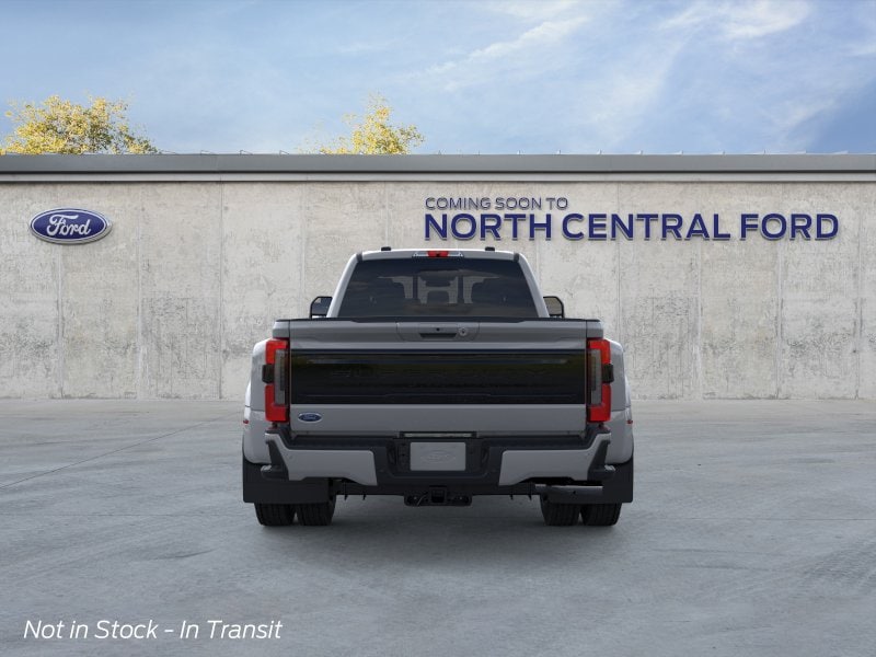 Super Duty F-450&reg; Platinum&reg;