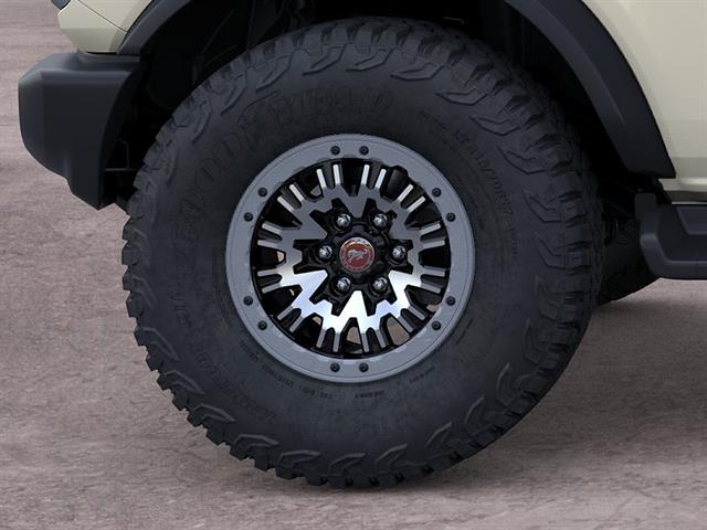 2026 Ford Bronco Outer Banks SUV
