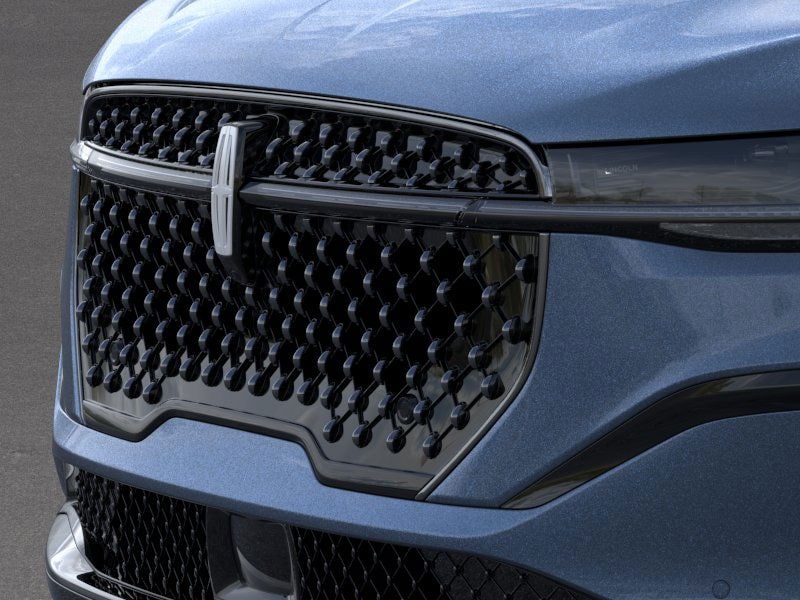 Thumbnail: 2026 Lincoln Nautilus - 40