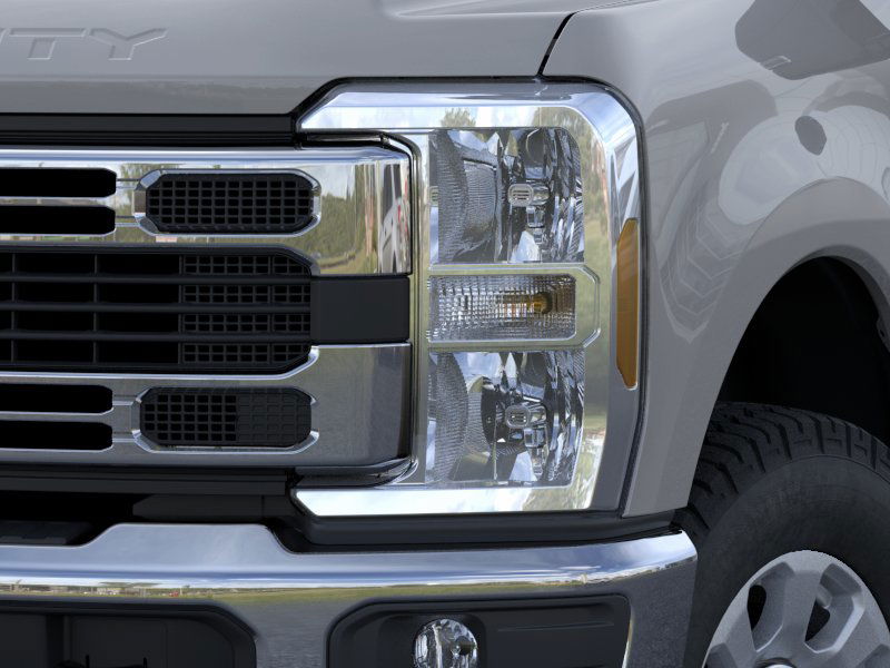 2025 Ford F-250 Super Duty XLT - Photo 18