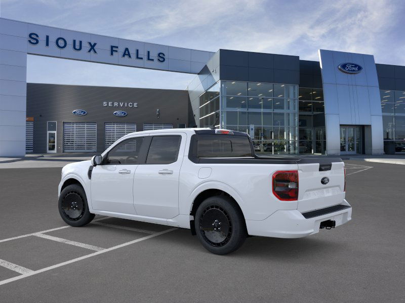 2025 Ford Maverick photo 2