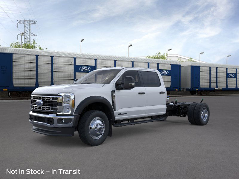 2025 Ford F-450 XL photo 2