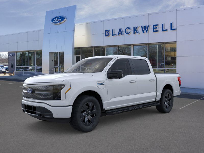 2025 Ford F-150 Lightning Flash's photo