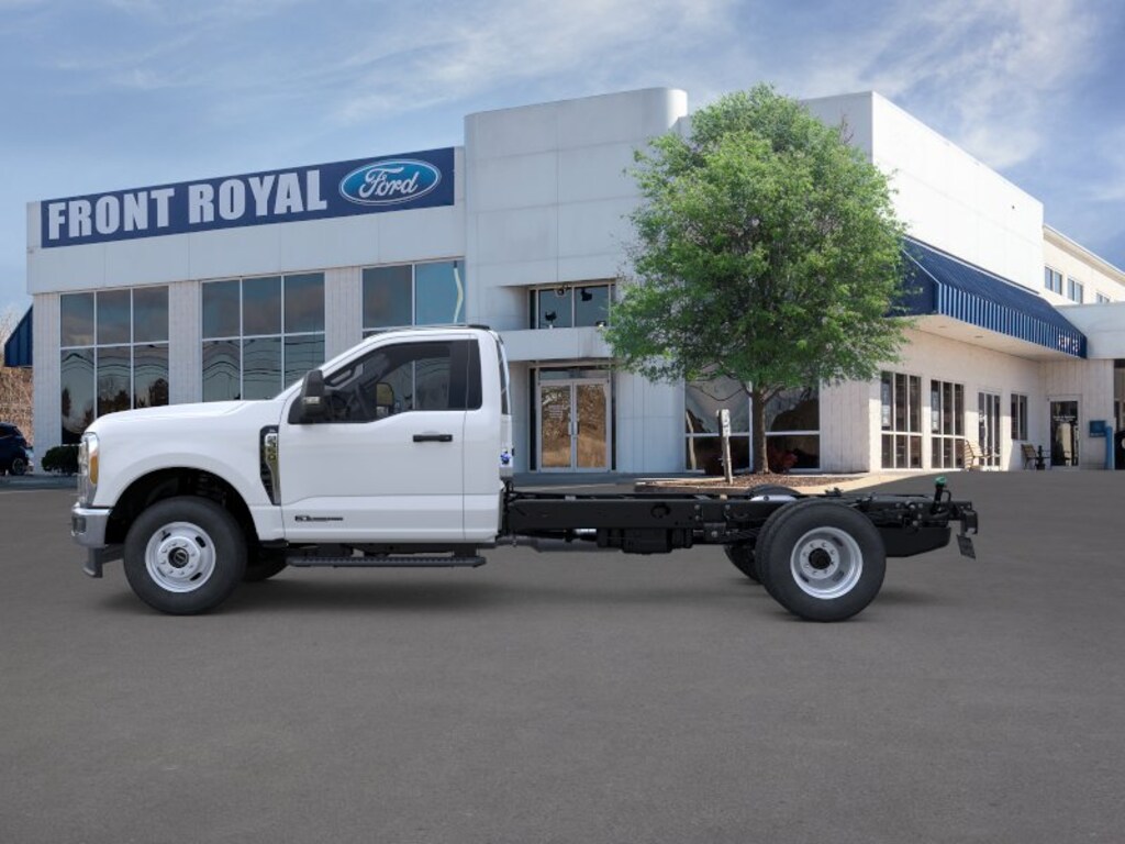 New 2025 Ford F-350SD XL Chassis