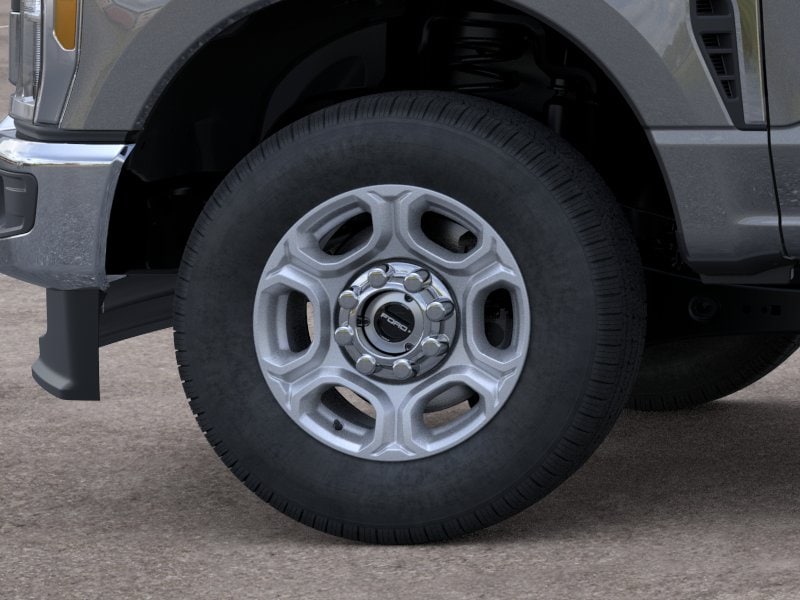 2026 Ford Super Duty F-350 SRW XLT Truck Super Cab