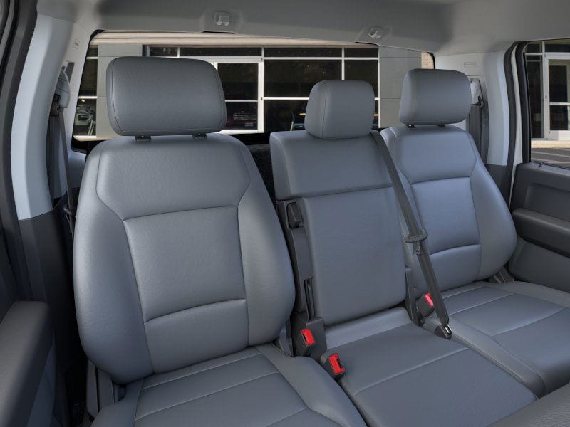 2025 Ford F-600 Super Duty Chassis Cab XL - Photo 32