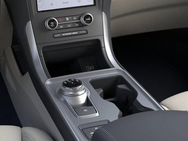 2024 Ford Edge Titanium SUV