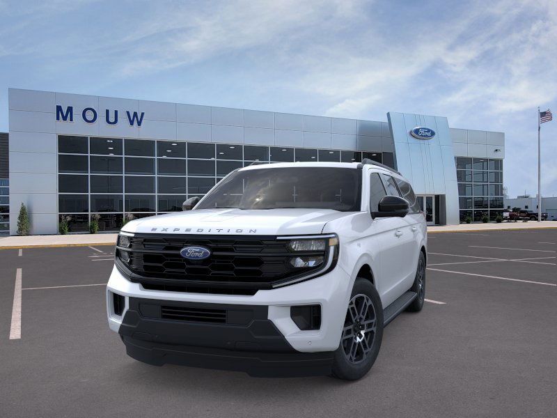 2025 Ford Expedition MAX photo 2