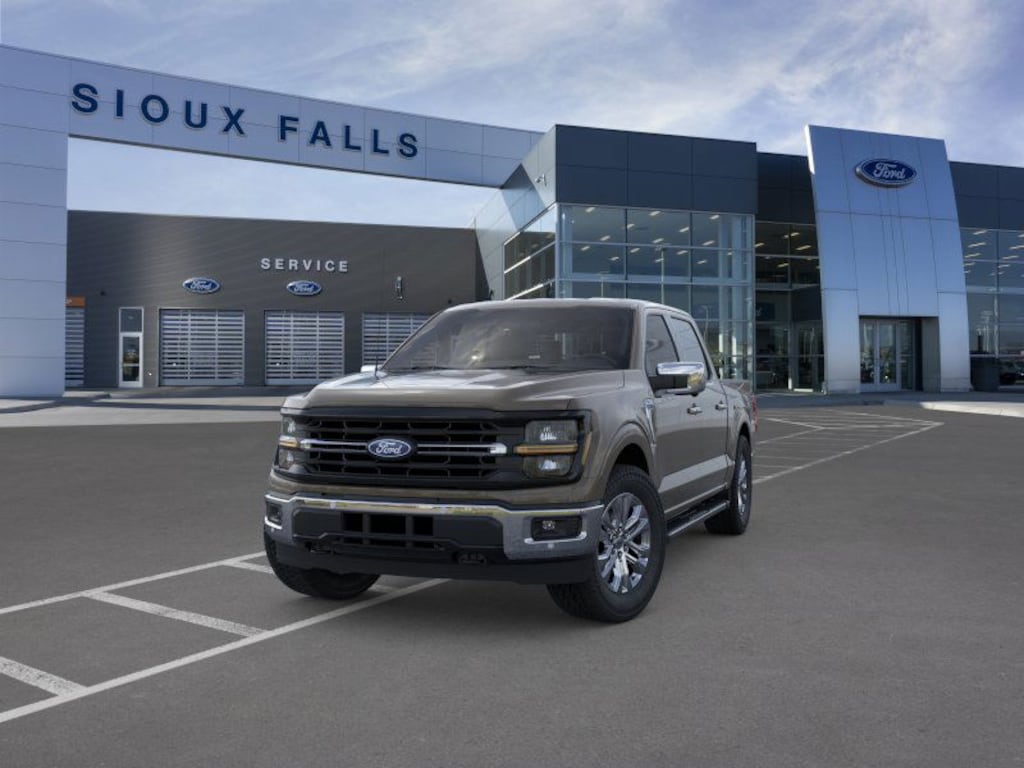 New 2026 Ford F-150 XLT Truck SuperCrew Cab
