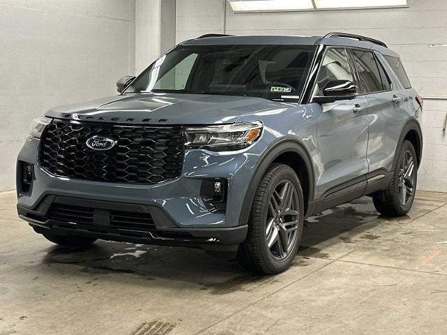 Thumbnail: 2025 Ford Explorer - 38