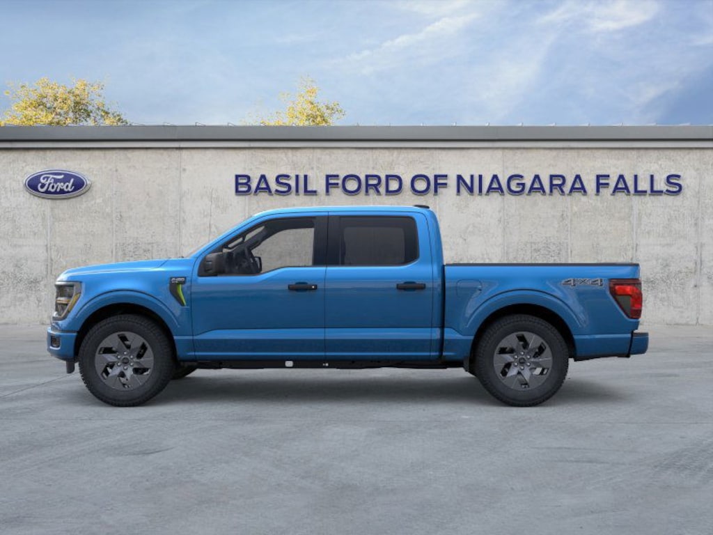 New 2025 Ford F-150 STX 4WD Supercrew 5.5 Box 4WD SuperCrew 5.5 Box