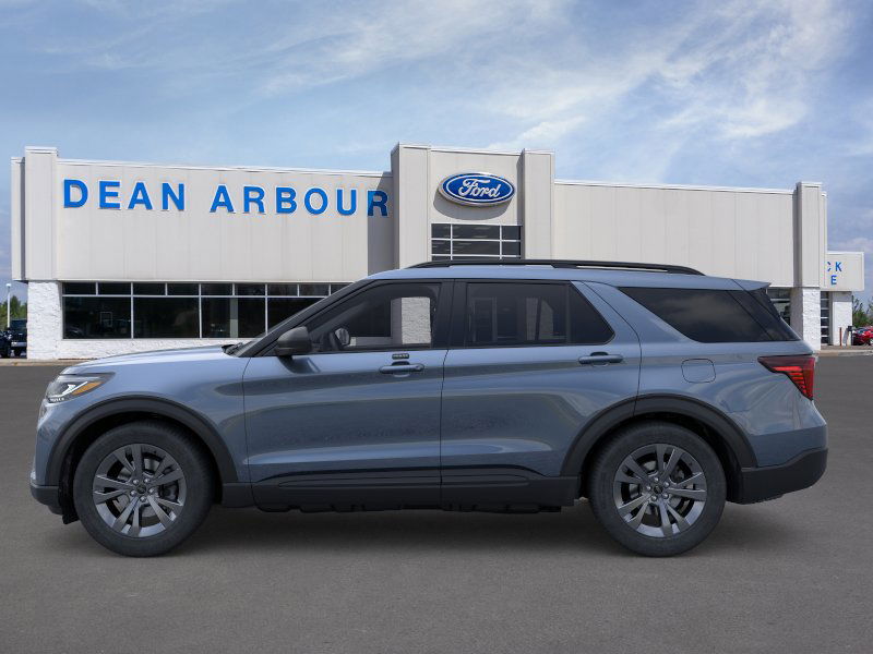 2026 Ford Explorer photo 2