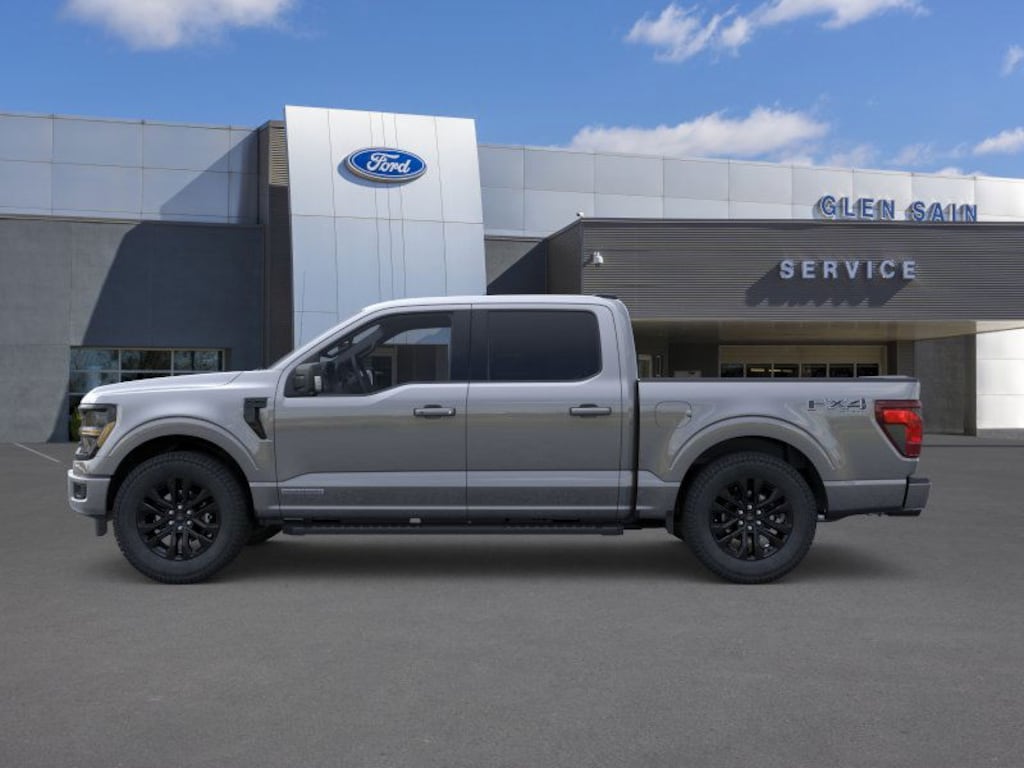 New 2025 Ford F-150 XLT Truck SuperCrew Cab