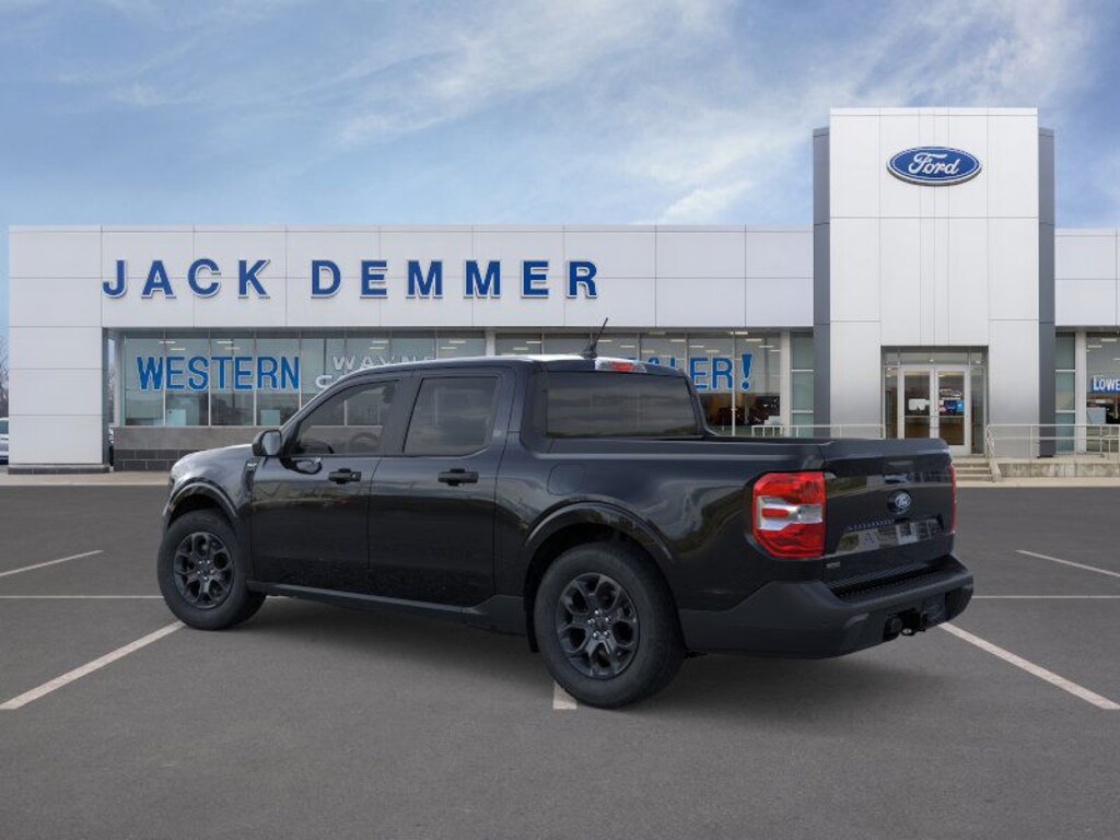 New 2025 Ford Maverick XLT TRUCK