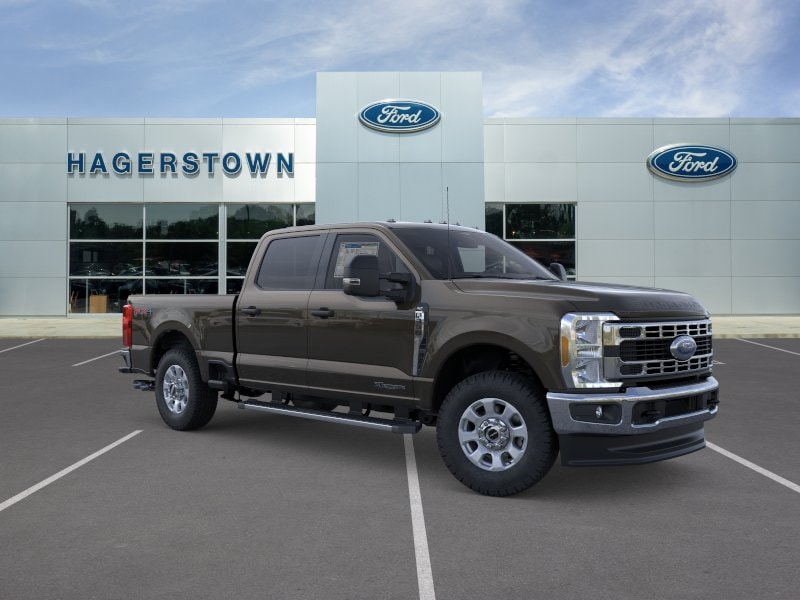 2025 Ford F-350 Super Duty XLT - Photo 13