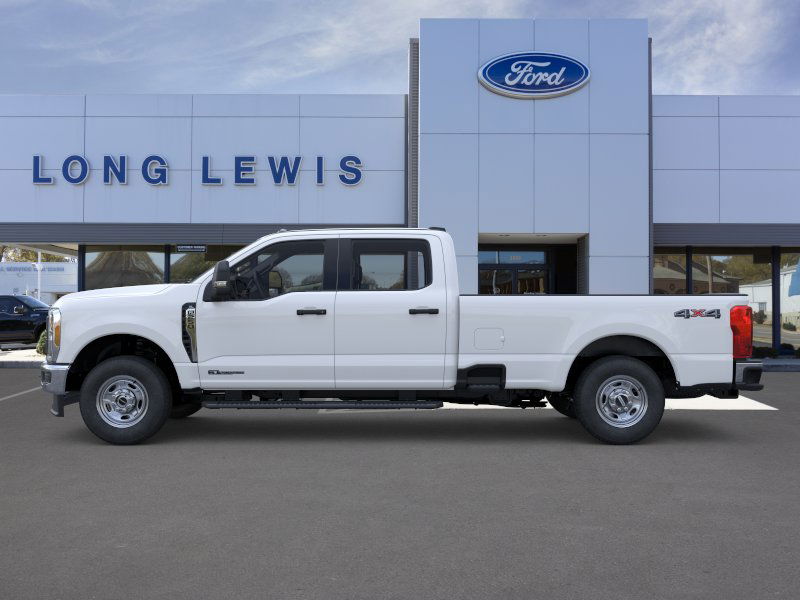 2026 Ford F-250 photo 3