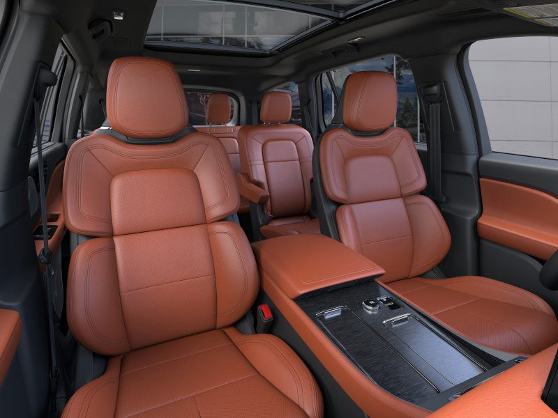 Thumbnail: 2026 Lincoln Aviator - 40