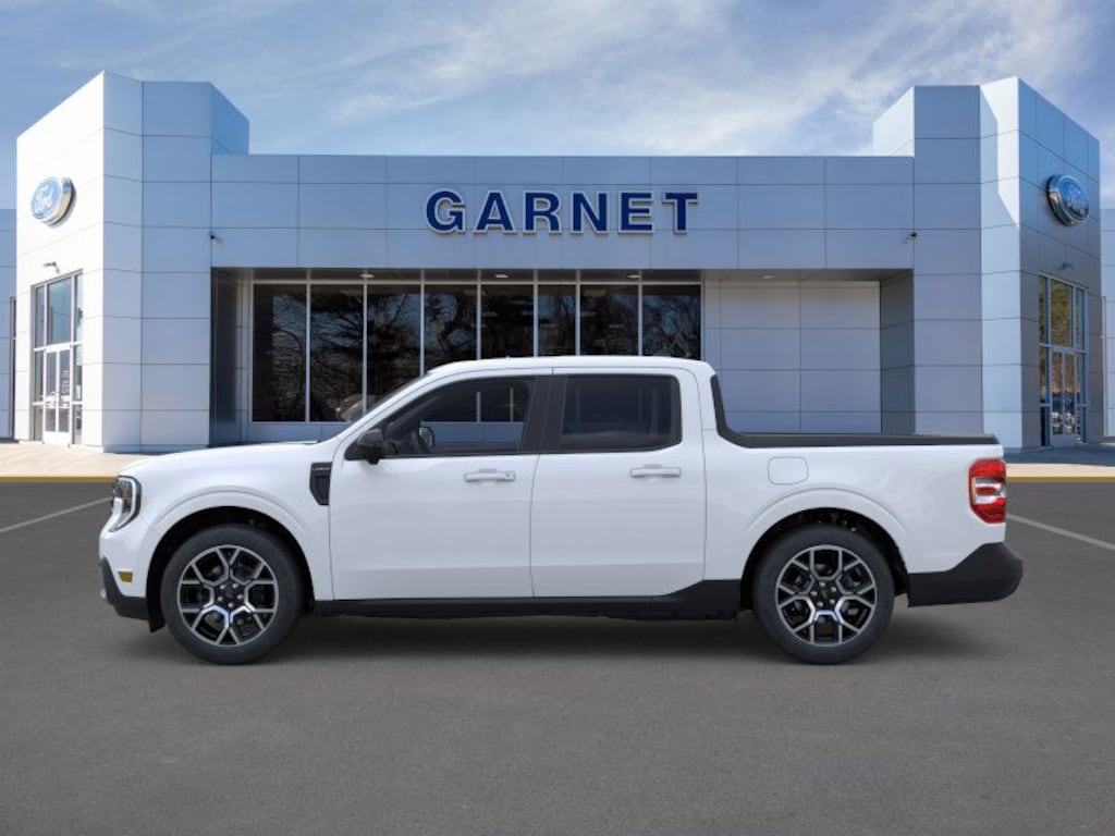 New 2025 Ford Maverick Lariat TRUCK