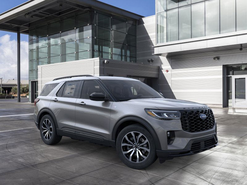 Thumbnail: 2025 Ford Explorer - 7