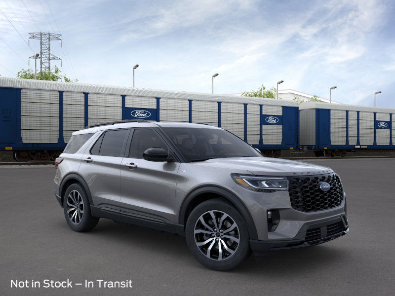 2025 Ford Explorer ST-Line 7