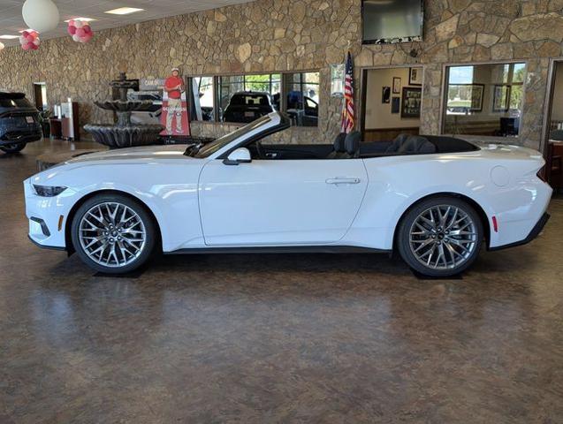 2025 Ford Mustang EcoBoost Premium Convertible - Photo 25