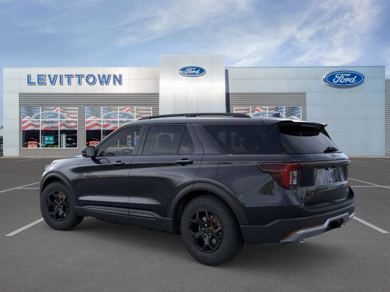 2026 Ford Explorer photo 3