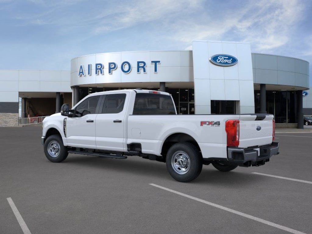 New 2026 Ford F-250 XL Truck Crew Cab